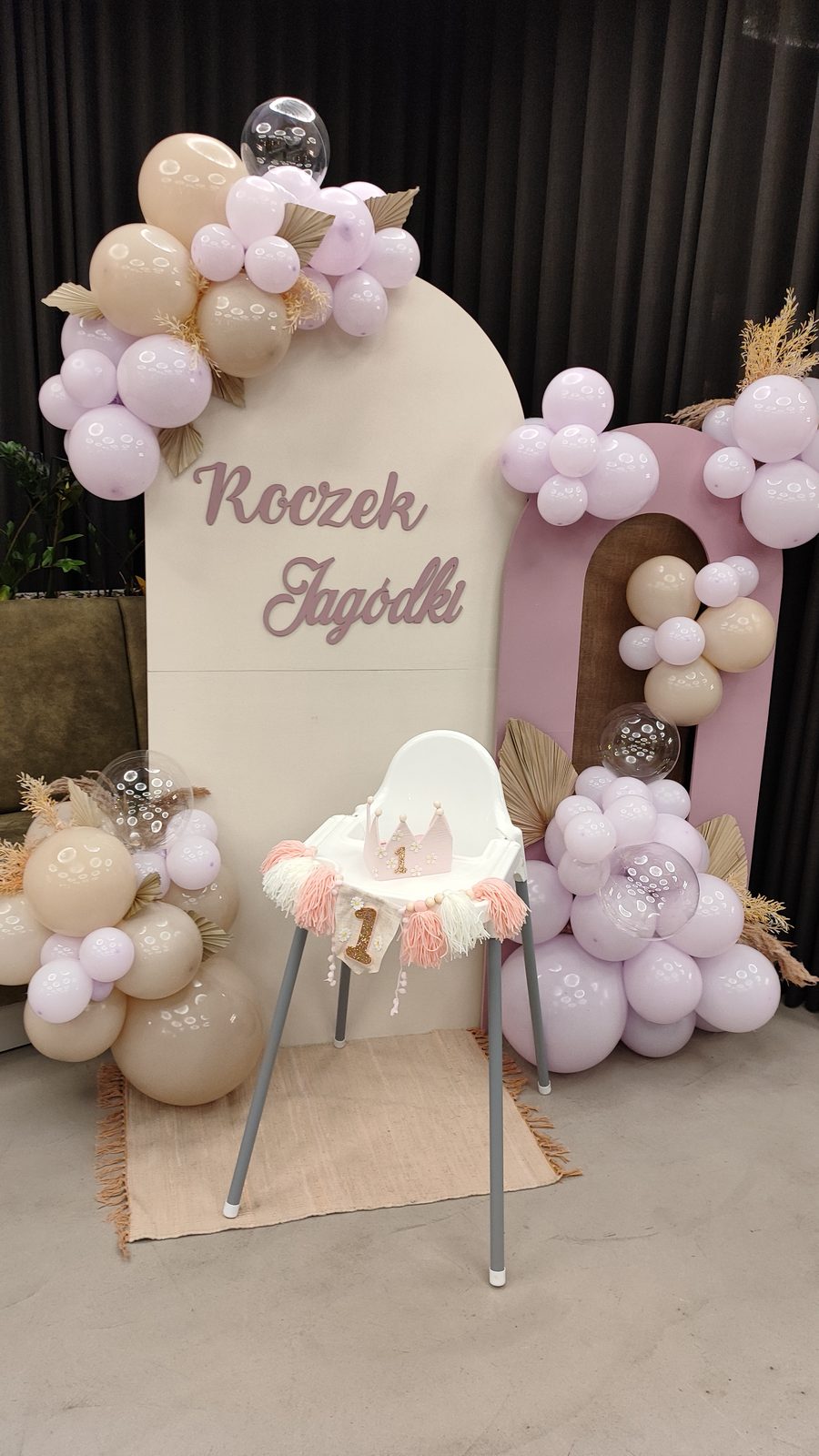 Dekoracja na roczek lub chrzest: realizacja DariART